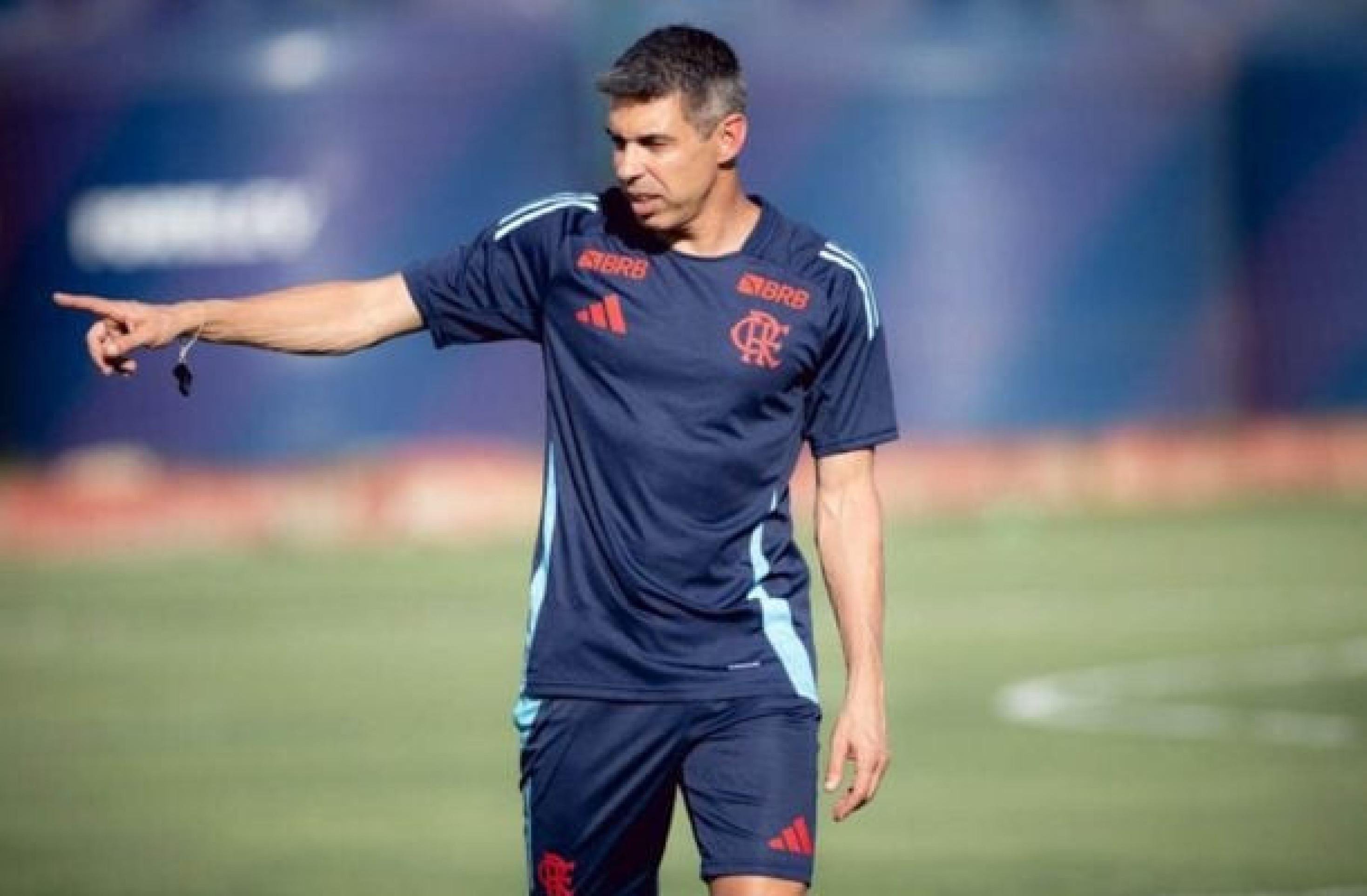 Flamengo anuncia português Nuno Campos como técnico do sub-20