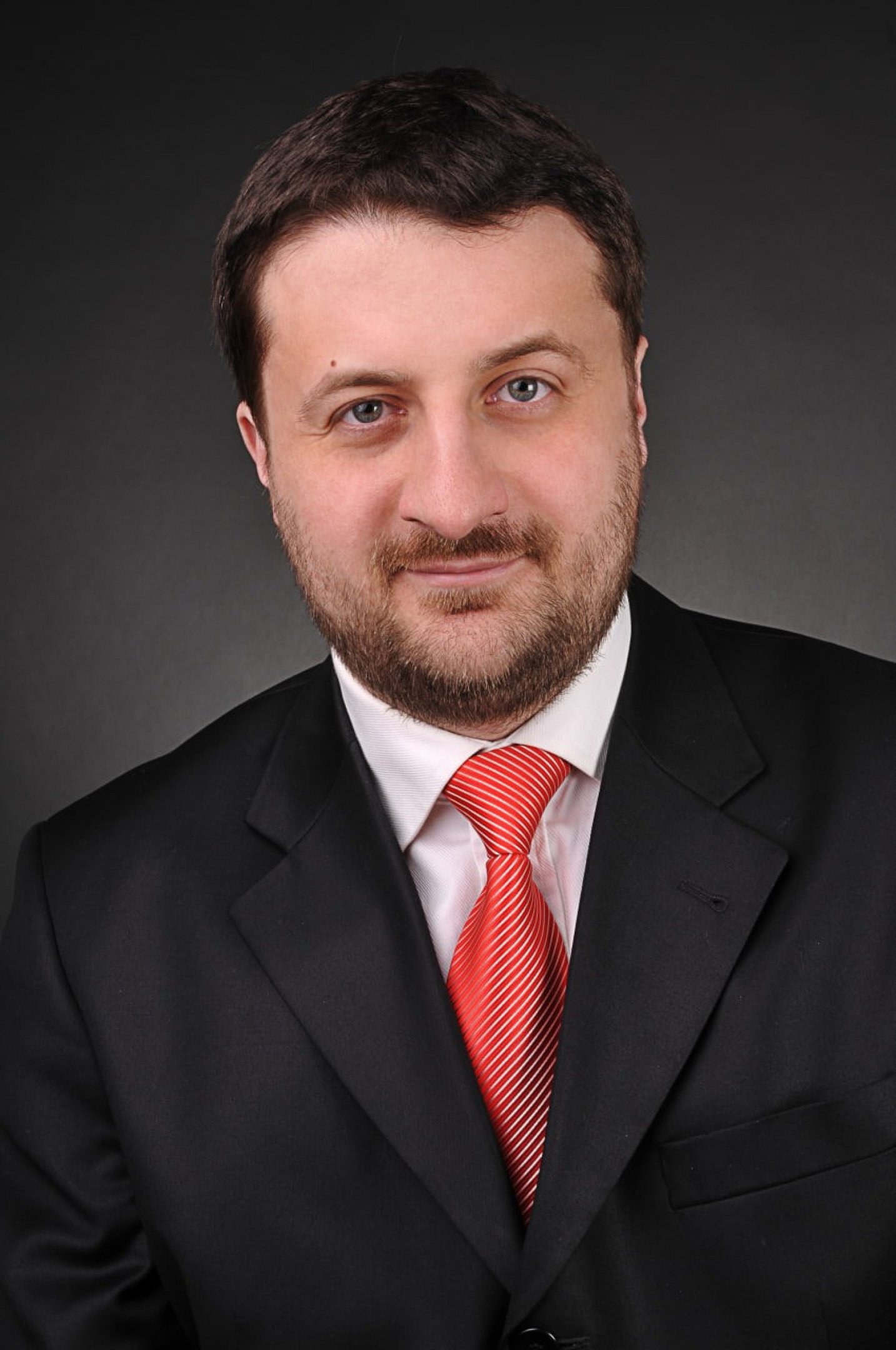 Taras Zahorodny, analista político ucraniano e sócio-gerente do Grupo Nacional Anticrise (em Kiev) Taras Zahorodny, analista político ucraniano e sócio-gerente do Grupo Nacional Anticrise (em Kiev)