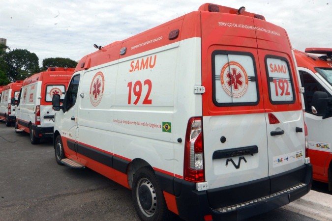 A vítima foi atendida pelo Samu e transportada ao Hospital Regional de Ceilândia - (crédito: Ed Alves/CB) A vítima foi atendida pelo Samu e transportada ao Hospital Regional de Ceilândia - (crédito: Ed Alves/CB)