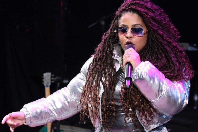 Negra Flow nasceu em Brasília e se apresenta no encerramento do projeto social 'Encontro Com A Melhor Idade', em São Sebastião. - (crédito: Divulgação) Negra Flow nasceu em Brasília e se apresenta no encerramento do projeto social 'Encontro Com A Melhor Idade', em São Sebastião. - (crédito: Divulgação)