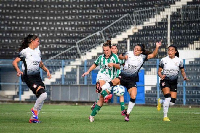 Corinthians bate Juventude no Parque São Jorge e segue na liderança do Brasileirão feminino -  (crédito: Foto: Nathan Bizotto/ECJ)