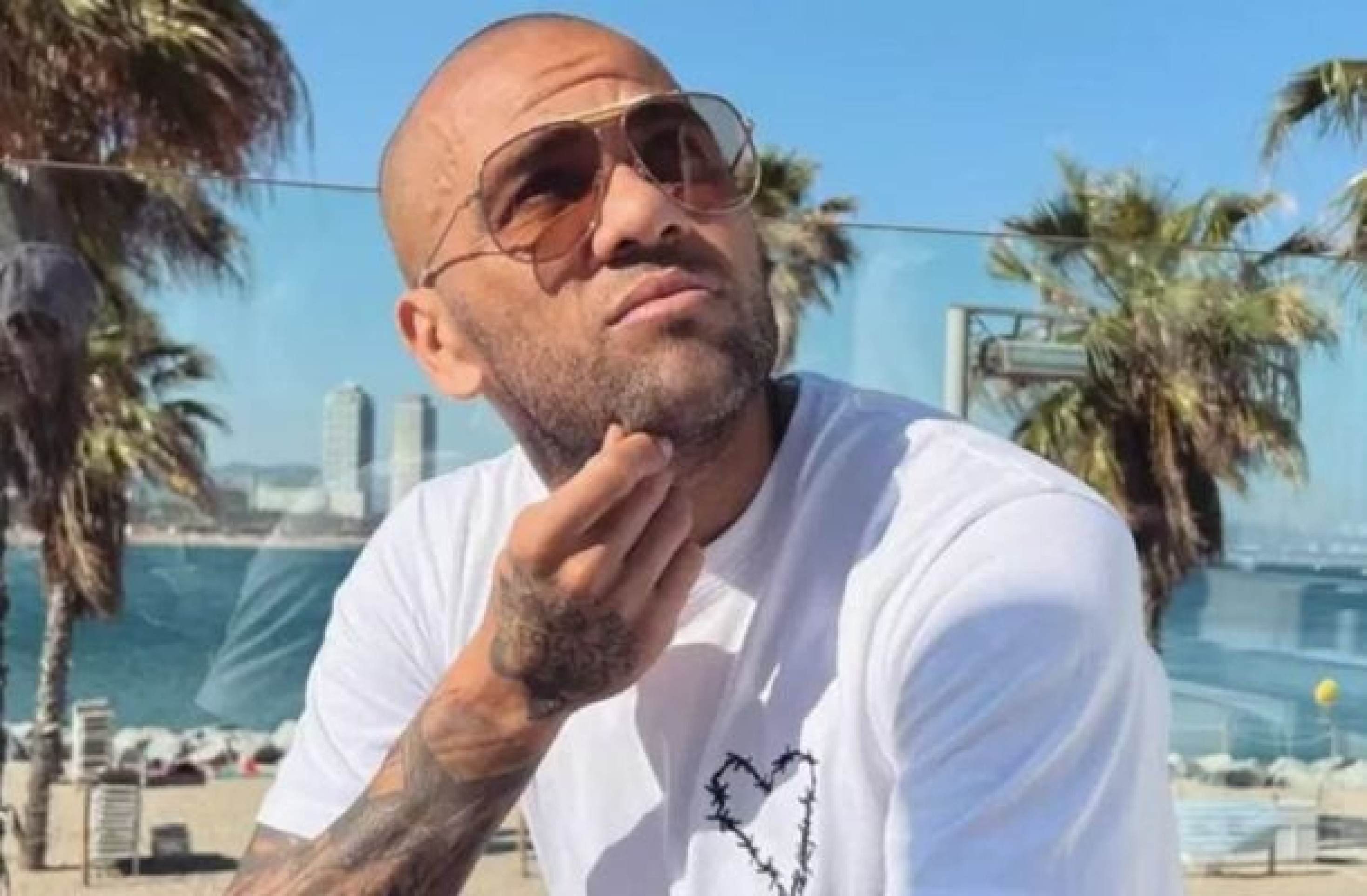 Daniel Alves pode receber quase R$ 70 mil por prisão