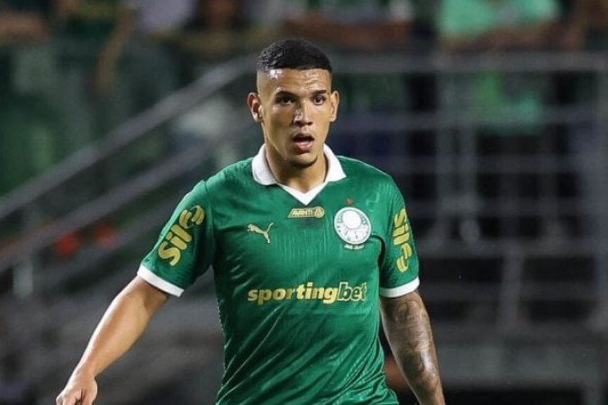 NAVES - Entrou para dar mais sustentação no meio, mas não conseguiu fazer muita coisa. Nota: 6 - Foto: Cesar Greco/Palmeiras