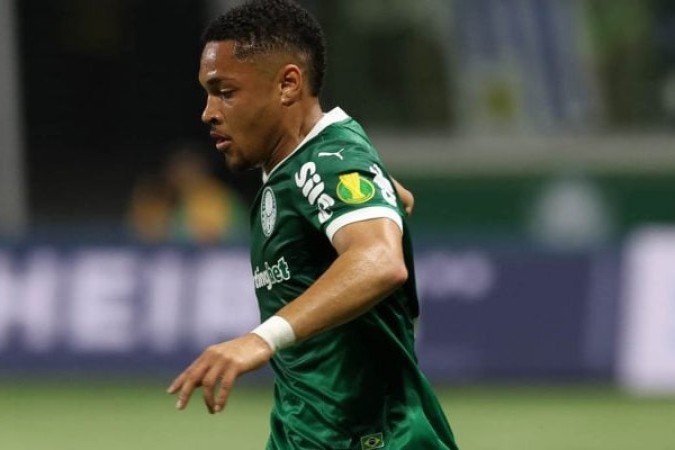 VITOR ROQUE - Apareceu mais na partida, principalmente no segundo tempo, quando foi o pilar ofensivo do time e sofreu o pÃªnalti. Nota: 7 - Foto: Cesar Greco/Palmeiras