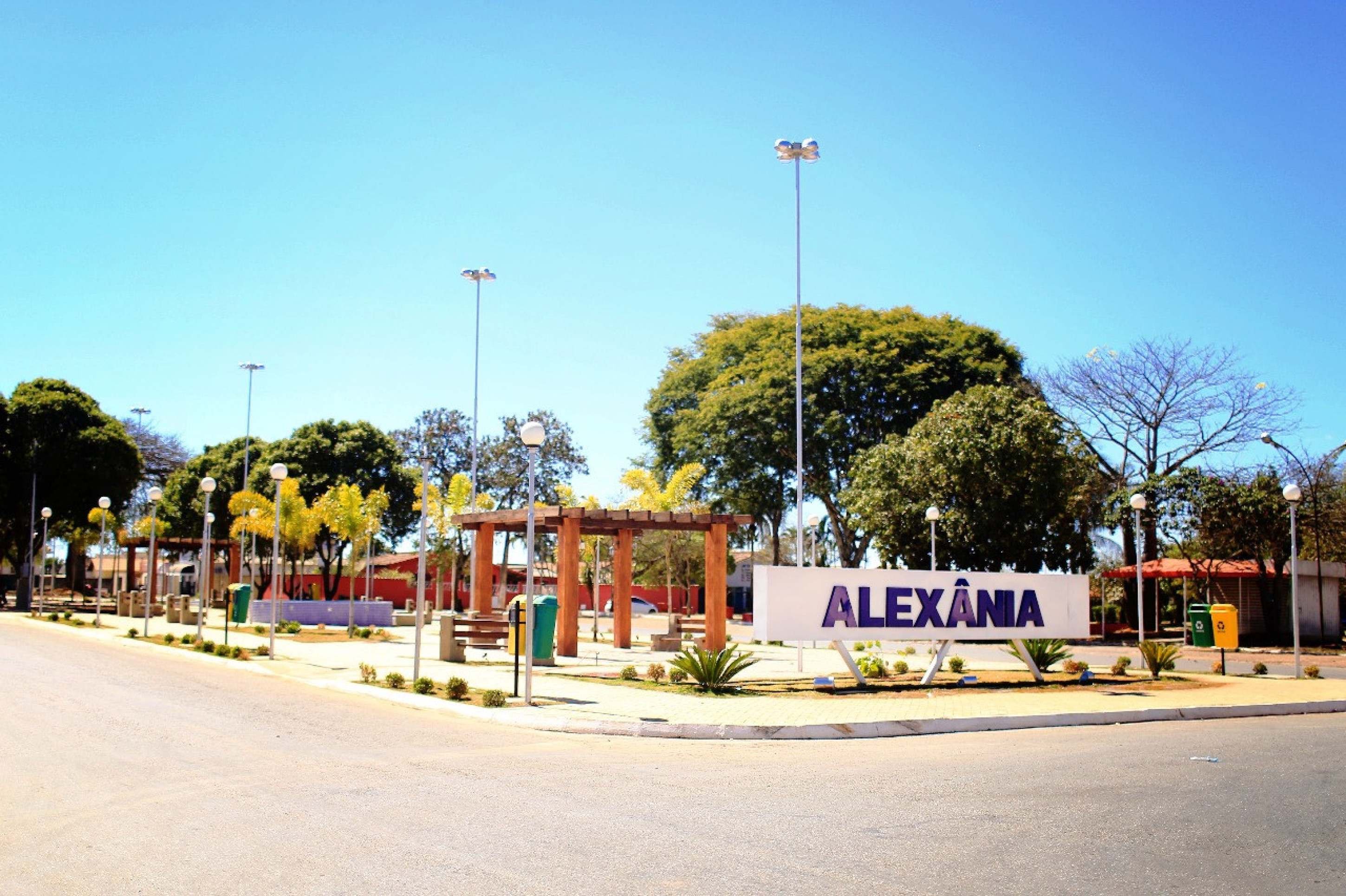 Criança de 3 anos morre afogada em piscina de resort