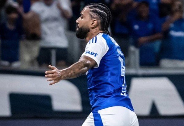 GABIGOL - Desperdiçou contra-ataque importante ainda no começo do jogo, mas se redimiu com um belo gol de primeira. Depois, quase fez golaço no ângulo. Boa movimentação. NOTA 7,5. Foto: Gustavo Aleixo/Cruzeiro