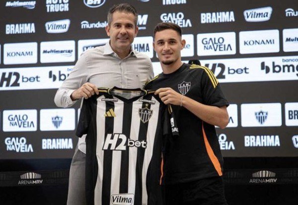 JOÃO MARCELO - Substituiu um defensor, Junior Alonso, para aumentar a força ofensiva dos atleticanos. Mas nãoachou espaços para fazer seu jogo fluir. NOTA 5,0. Foto: Pedro Souza / Atlético