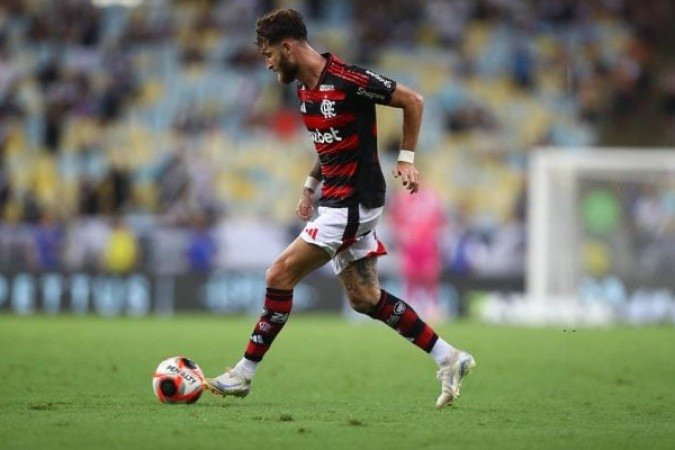 LÉO PEREIRA - Na defesa, não conseguiu evitar o gol do adversário, porém na frente, mostrou oportunismo ao deixar tudo igual no placar. NOTA: 6,5. Foto: Gilvan de Souza/Flamengo