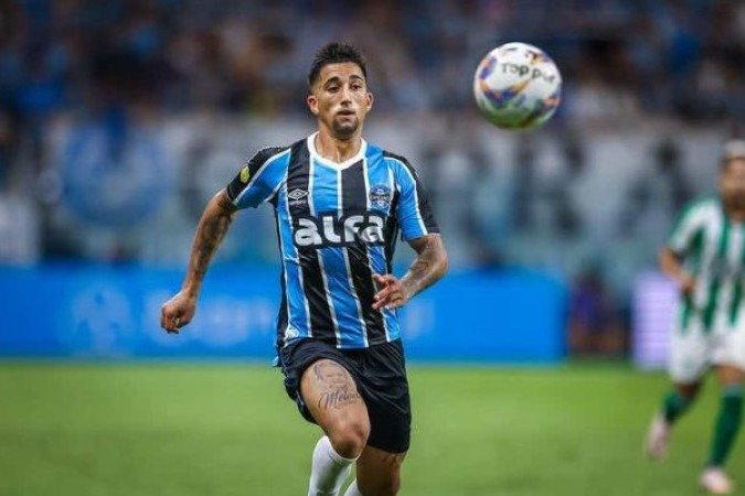 CHRISTIAN OLIVEIRA - Não conseguiu achar espaços contra os defensores do Atlético, mas teve um bom papel iniciando a marcação alta. NOTA 5,5