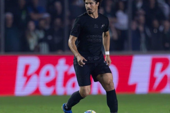 ANDRÉ RAMALHO - Em busca de retomar seu lugar na defesa, apareceu com fonte de segurança da zaga. Participou de forma discreta da partida, mas não comprometeu com o resultado do jogo. Nota: 6 - Foto: Rodrigo Coca/Agência Corinthians