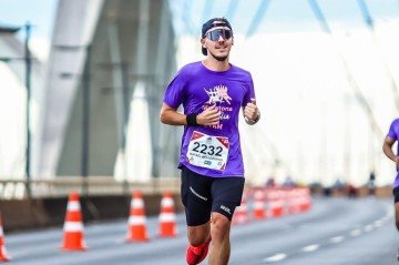 Rafael começou a correr para preder peso mas encontrou no esporte uma paixão que gera bem-estar  -  (crédito:  Aquivo Pessoal/site Foco Radical)