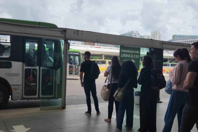 Mais ônibus para a UnB: viagens a cada dois minutos a partir desta segunda - (crédito: Semob/Divulgação) Mais ônibus para a UnB: viagens a cada dois minutos a partir desta segunda - (crédito: Semob/Divulgação)