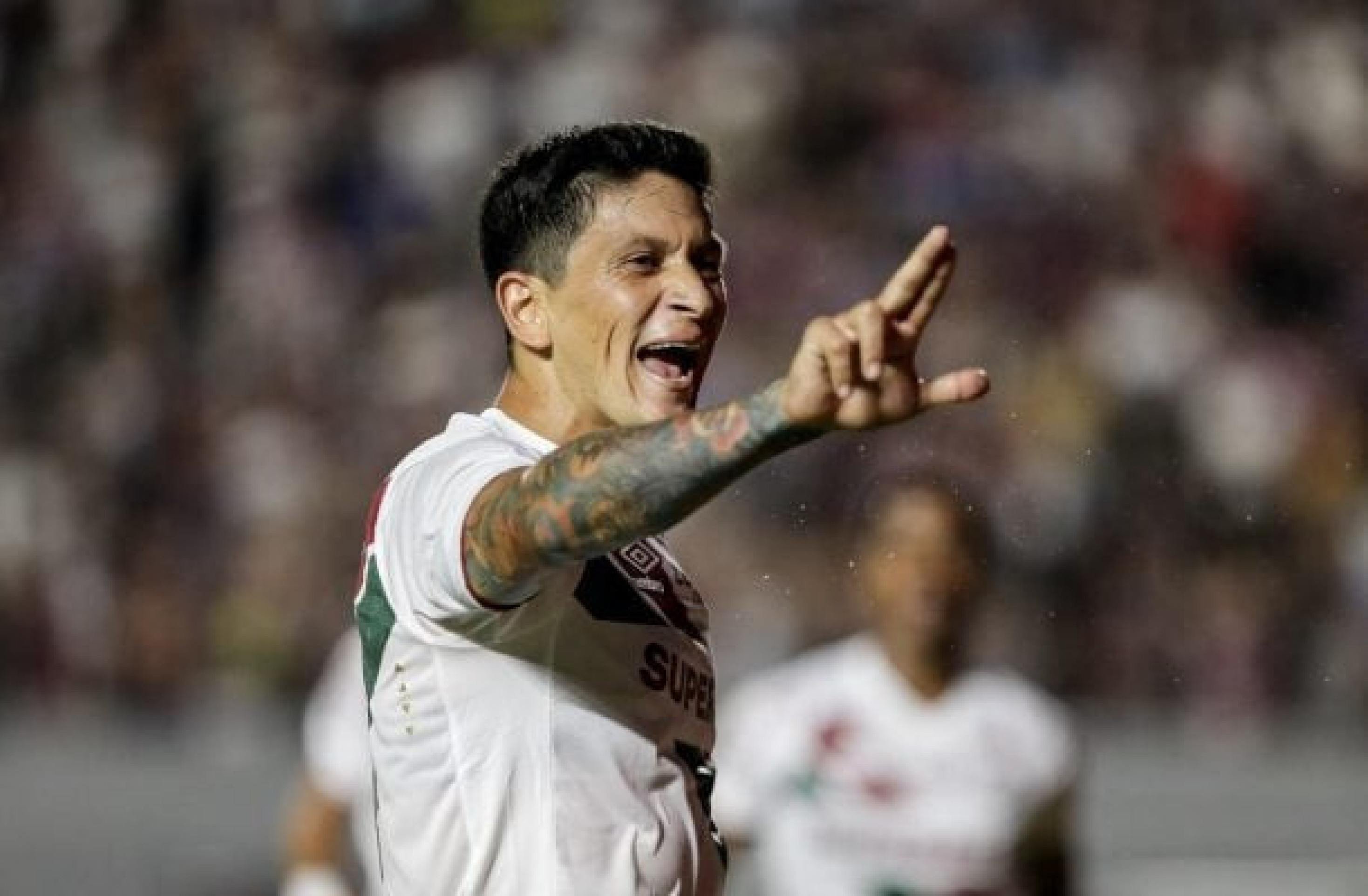 Na volta à Colômbia, Cano, do Fluminense, reencontra maior vítima da carreira
