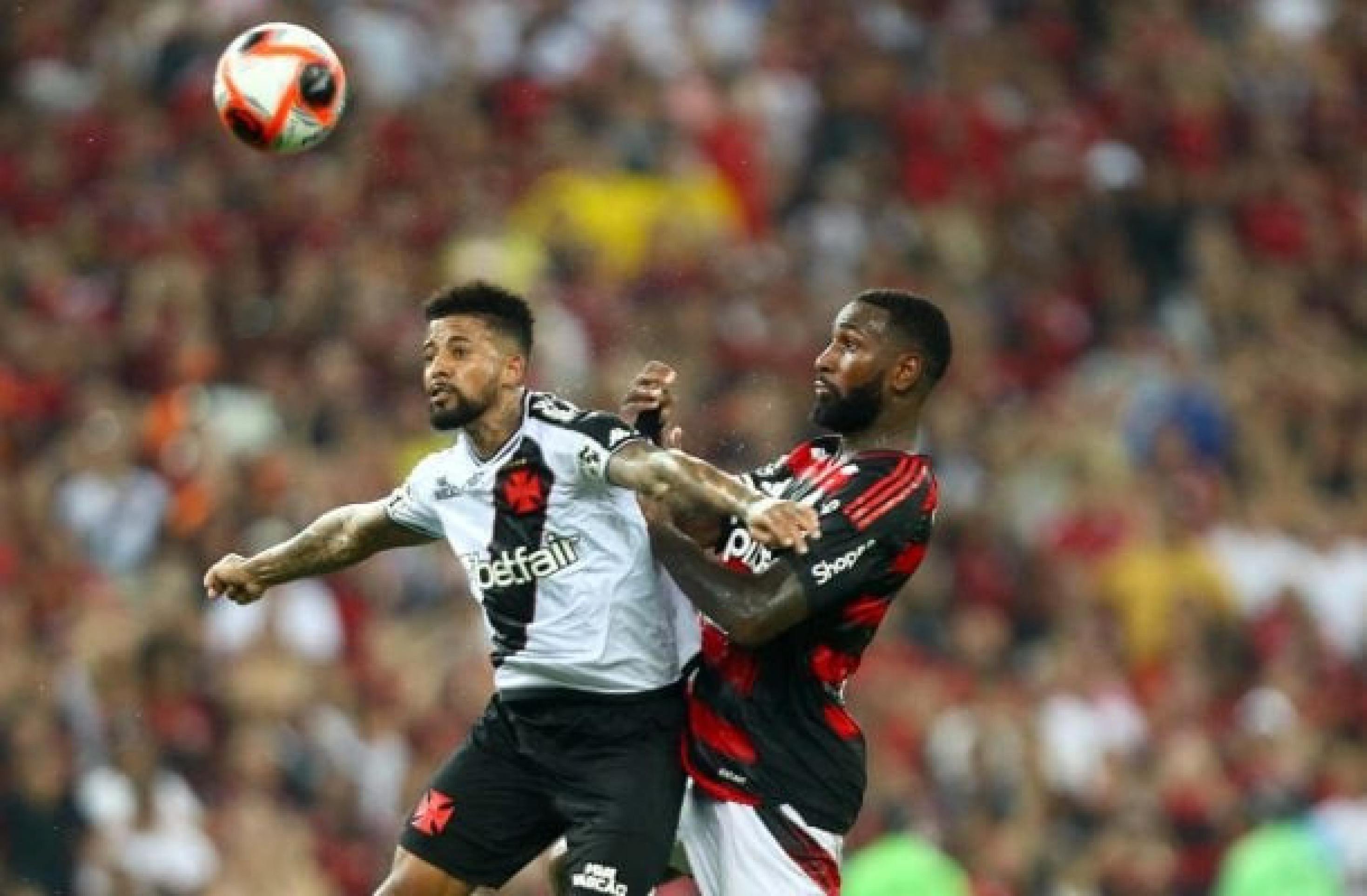 Vasco pede que jogo contra o Flamengo tenha torcida visitante