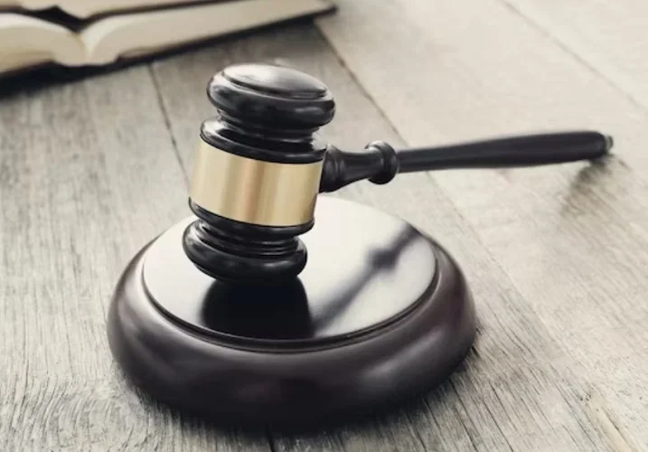 Anos depois, João da Costa voltou a ficar na mira da Justiça por obra do detetive particular Bechara Jalkh. A suspeita era de que teria tramado o sequestro para quitar dívidas.  -  (crédito: Freepik)