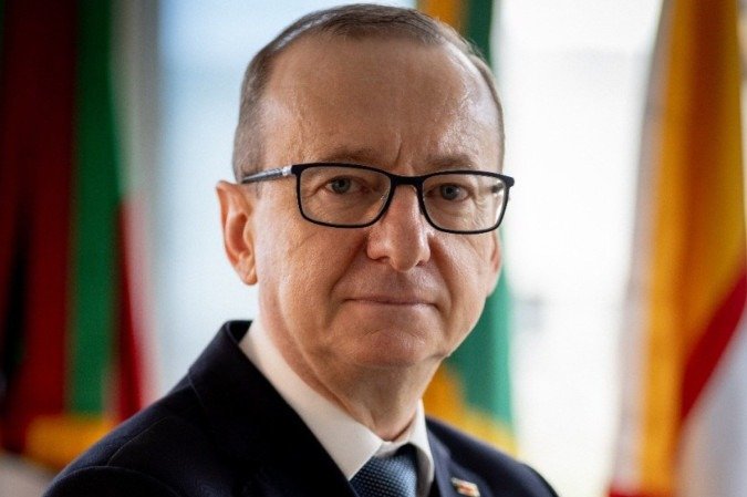Cezar Miola, conselheiro do Tribunal de Contas do Rio Grande do Sul
- (crédito: Arquivo pessoal ) Cezar Miola, conselheiro do Tribunal de Contas do Rio Grande do Sul
- (crédito: Arquivo pessoal )