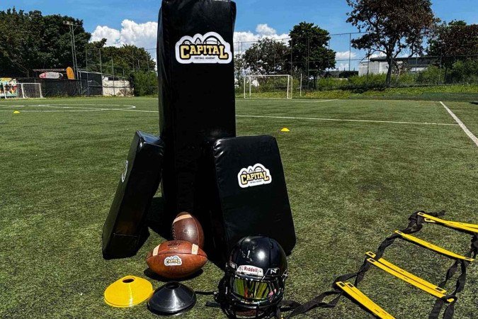 Evento gratuito presente desenvolver novos atletas de futebol americano e flag football no DF - (crédito: Capital Football Academy/Divulgação) Evento gratuito presente desenvolver novos atletas de futebol americano e flag football no DF - (crédito: Capital Football Academy/Divulgação)