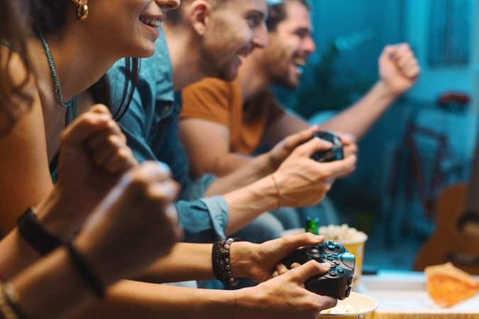 Josef Fares e seu estúdio Hazelight se tornaram pioneiros dos jogos colaborativos. - (crédito: Getty Images) Josef Fares e seu estúdio Hazelight se tornaram pioneiros dos jogos colaborativos. - (crédito: Getty Images)