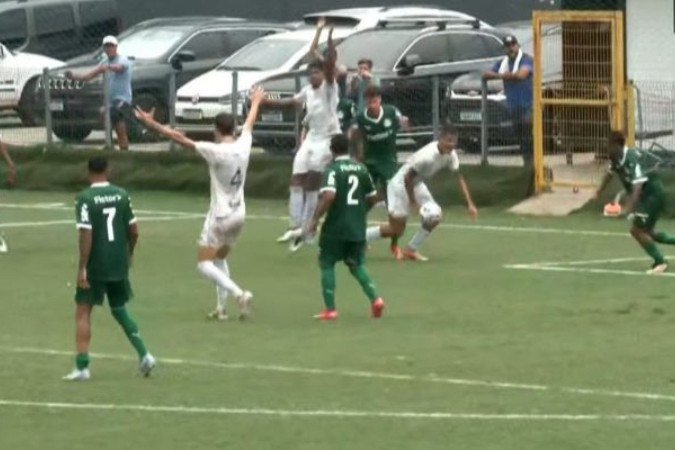 Peixe e Verdão empatam pelo Brasileirão Sub20 - (crédito: Foto: Divulgação TV Santos ) Peixe e Verdão empatam pelo Brasileirão Sub20 - (crédito: Foto: Divulgação TV Santos )