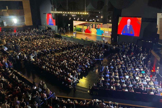 Lula discursa em evento que celebra os dois anos do governo - (crédito: Material cedido ao Correio) Lula discursa em evento que celebra os dois anos do governo - (crédito: Material cedido ao Correio)