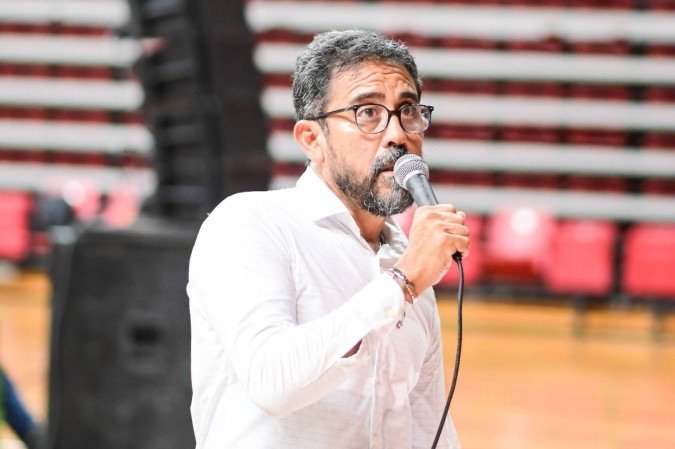 Anízio Melo é professor e coordenador da Frente Norte Nordeste pela Educação