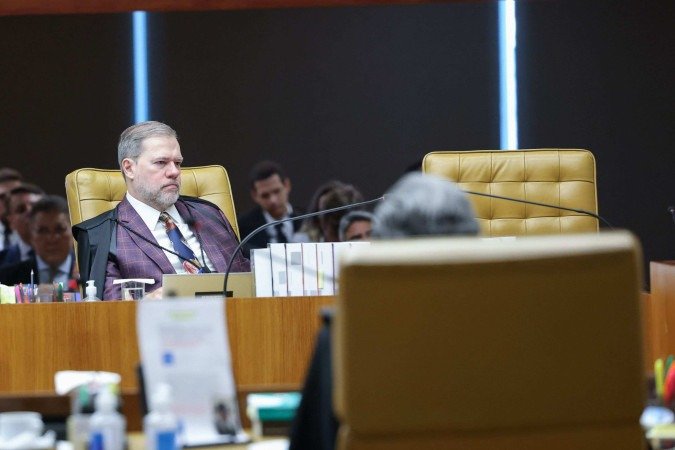 Segundo Toffoli, as defesas dos réus pretendem rediscutir as condenações confirmadas em julgamento anterior
do TSF - (crédito: Antonio Augusto/STF) Segundo Toffoli, as defesas dos réus pretendem rediscutir as condenações confirmadas em julgamento anterior
do TSF - (crédito: Antonio Augusto/STF)