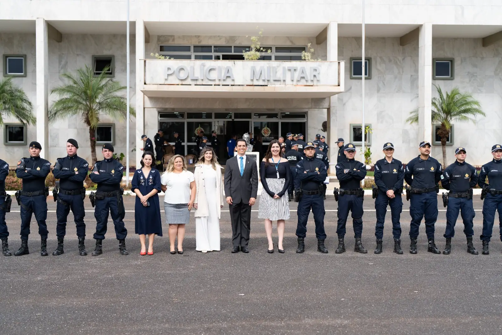 PMDF presta homenagens a policiais e membros da Justiça, que agiram para impedir tragédias contra mulheres - (crédito: PMDF) PMDF presta homenagens a policiais e membros da Justiça, que agiram para impedir tragédias contra mulheres - (crédito: PMDF)