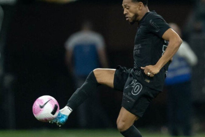 JOSÃ? MARTÃNEZ - Substituiu Carrillo no intervalo, recebeu amarelo com menos de trÃªs minutos em campo e teve atuaÃ§Ã£o apagada - Nota 5,0 -   Rodrigo Coca/AgÃªncia Corinthians