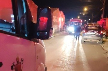 Duas pessoas são atropeladas na Ceilândia e motorista fugiu -  (crédito: CBMDF/Divulgação)