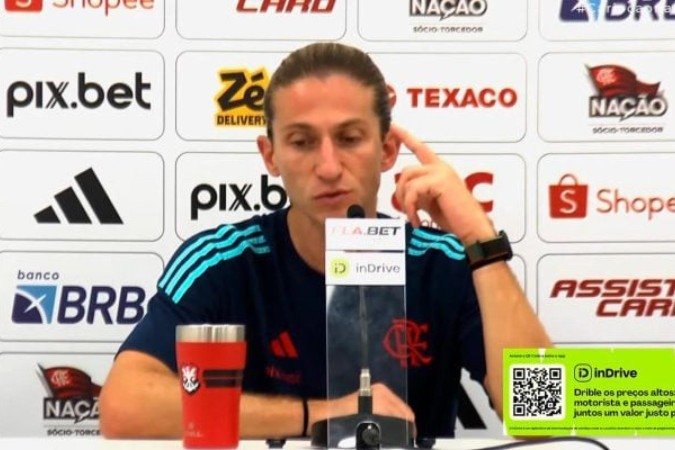 Filipe Luís pondera sobre mudança de posicionamento Nico De La Cruz: 'melhor função' - (crédito: Foto: Reprodução) Filipe Luís pondera sobre mudança de posicionamento Nico De La Cruz: 'melhor função' - (crédito: Foto: Reprodução)