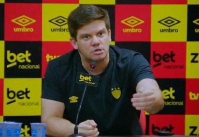 Revoltado, Guilherme Falcão marcou reunião com Comissão de Arbitragem  -  (crédito: Foto: Reprodução TV Globo ) -Revoltado, Guilherme Falcão marcou reunião com Comissão de Arbitragem  -  (crédito: Foto: Reprodução TV Globo )