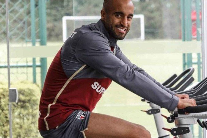 Lucas Moura segue em recuperação e não deve encarar o Alianza Lima -  (crédito: Foto: Erico Leonan/São Paulo FC)