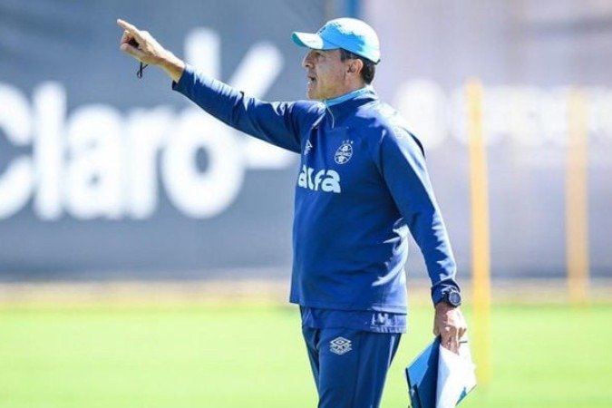 Intenção de Gustavo Quinteros é montar um time com características mais ofensivas - (crédito: Foto: Lucas Uebel / Grêmio FBPA) Intenção de Gustavo Quinteros é montar um time com características mais ofensivas - (crédito: Foto: Lucas Uebel / Grêmio FBPA)