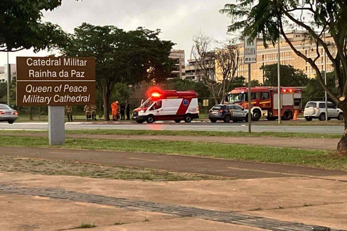 O acidente com o policial militar foi registrado na manhã desta segunda-feira (7/4) por volta das 5h30 - (crédito: Jaqueline Fonseca / CB/DAPress) O acidente com o policial militar foi registrado na manhã desta segunda-feira (7/4) por volta das 5h30 - (crédito: Jaqueline Fonseca / CB/DAPress)