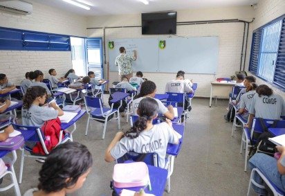 A portaria que autoriza o Processo Seletivo Simplificado (PSS) para a contratação temporária de Professores Substitutos foi publicada no Diário Oficial do DF nesta terça-feira (8/4) -  (crédito:  Tony Oliveira / AG Brasilia)