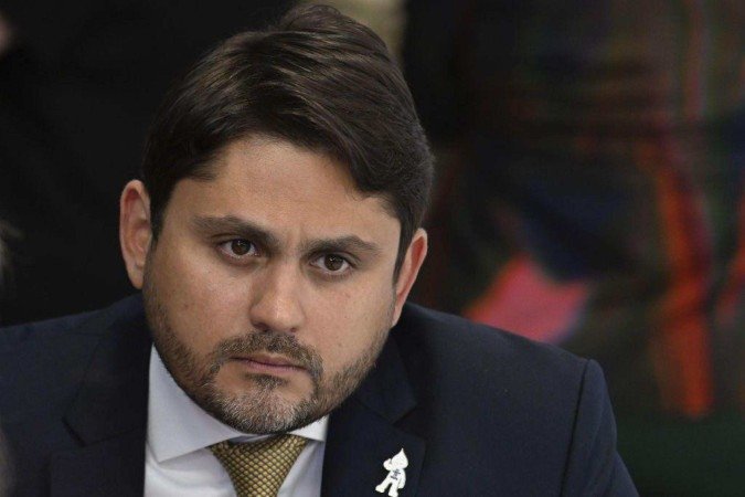 A denúncia de corrupção que derrubou ministro das Comunicações de Lula - (crédito: BBC Geral) A denúncia de corrupção que derrubou ministro das Comunicações de Lula - (crédito: BBC Geral)