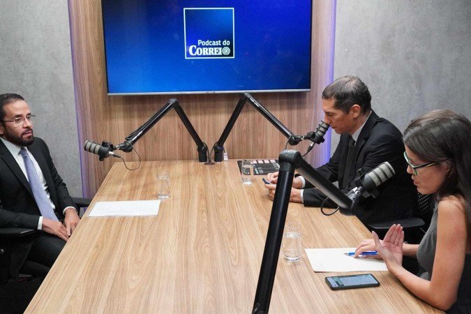  08/04/2025 Guilherme Felix CB/DA Press. O desembargador federal *Eduardo Morais da Rocha* .. o convidado do *Podcast do Correio hoje, ..s 14h*. ....Na bancada: Mariana Niederaurer e Carlos Alexandre de Souza....Tema: celeridade processual
    