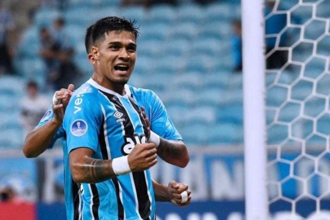 Com boa atuação, Arezo marcou o primeiro gol da partida -  (crédito: Foto: Divulgação/Conmebol)