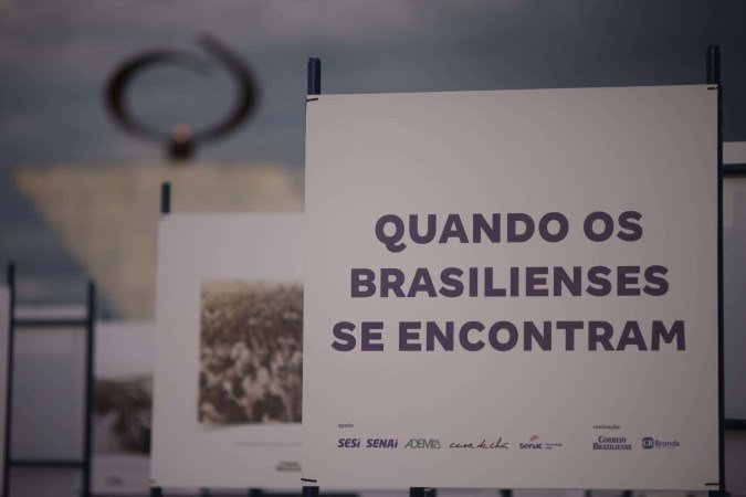 Exposição fotográfica 'Quando os brasilienses se encontram', do Correio Brasiliense, na Casa de Chá - (crédito: Luis Nova exp CB/DA Press.) Exposição fotográfica 'Quando os brasilienses se encontram', do Correio Brasiliense, na Casa de Chá - (crédito: Luis Nova exp CB/DA Press.)