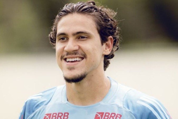 Pedro reaparece entre os relacionados do Flamengo depois de grave lesão -  (crédito: Foto: Adriano Fontes/Flamengo)