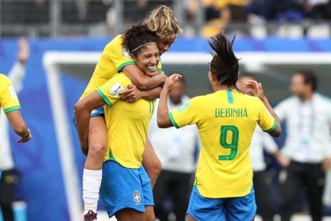 Jogadoras do Brasil comemoram gol marcado contra a França em Paris 2024 - (crédito: Foto: Rafael Ribeiro / CBF) Jogadoras do Brasil comemoram gol marcado contra a França em Paris 2024 - (crédito: Foto: Rafael Ribeiro / CBF)