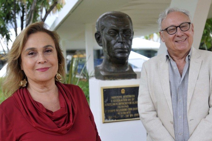 Lenora Barbo e Jorge Henrique Cartaxo atuam no Instituto Histórico e Geográfico do DF e são defensores do patrimônio de Brasília -  (crédito: Minervino Júnior/CB/D.A.Press)