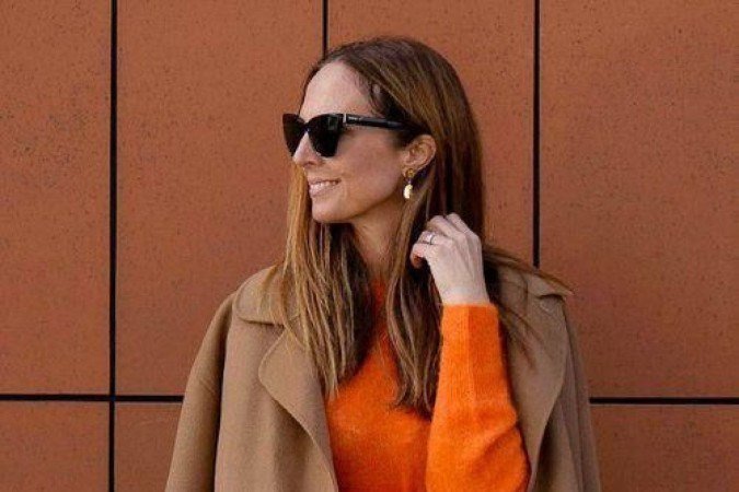 Quando combinado a cores mais quentes, o marrom pode ser mais leve 