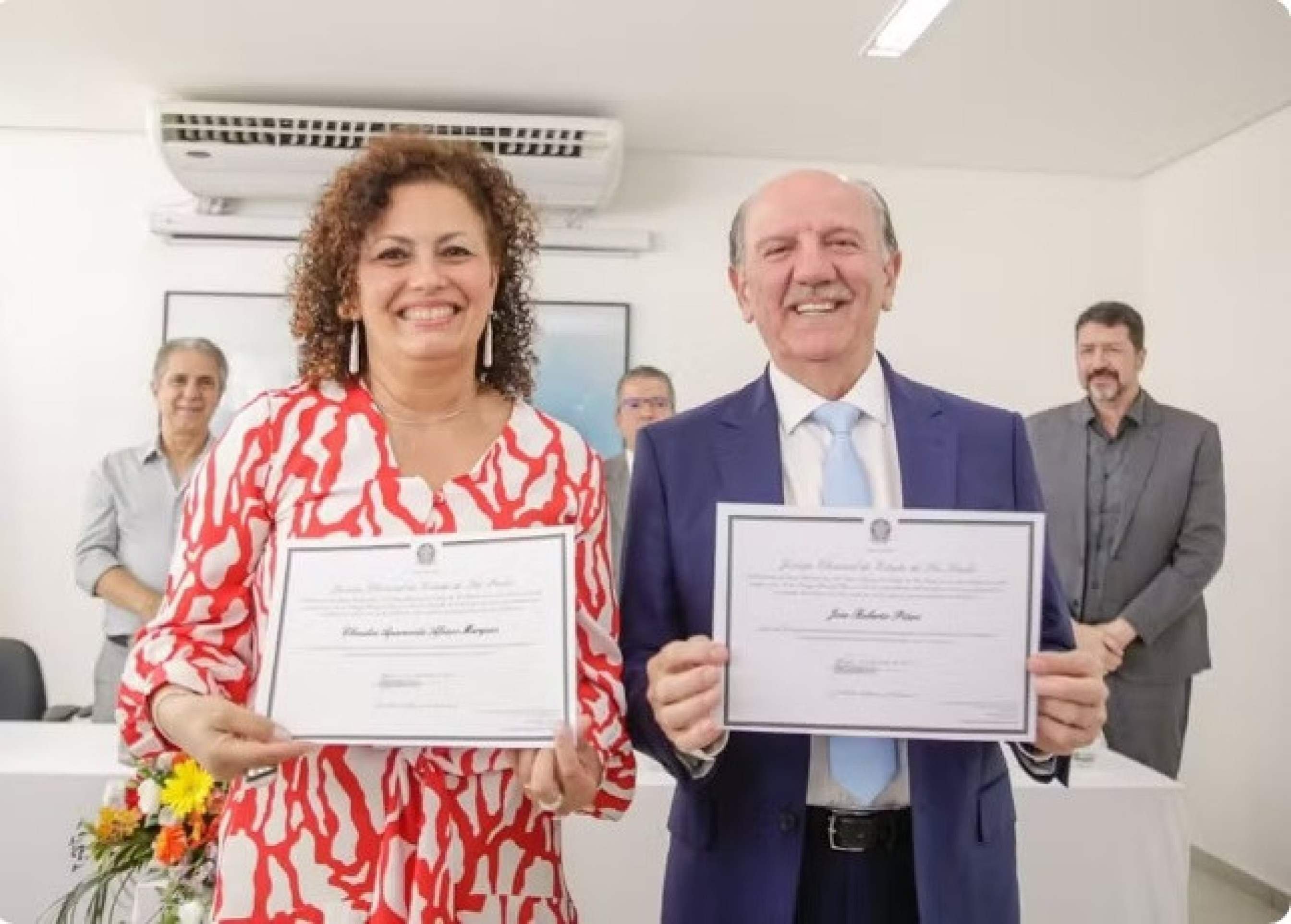 TRE-SP cassa mandatos do prefeito e da vice-prefeita de Barueri TRE-SP cassa mandatos do prefeito e da vice-prefeita de Barueri