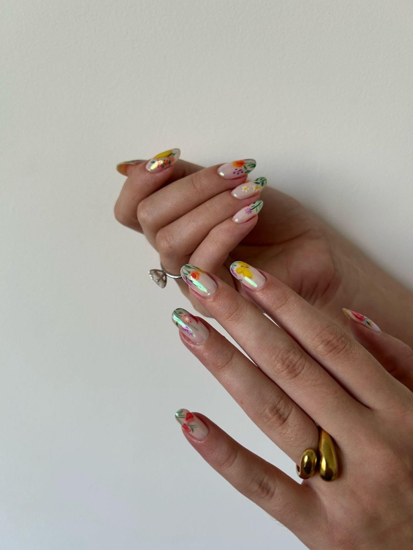 Dan &eacute; referencia no universo das unhas 