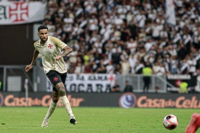 Jair em ação com a camisa do Vasco no início da atual temporada - (crédito: Foto: Matheus Lima/Vasco) Jair em ação com a camisa do Vasco no início da atual temporada - (crédito: Foto: Matheus Lima/Vasco)