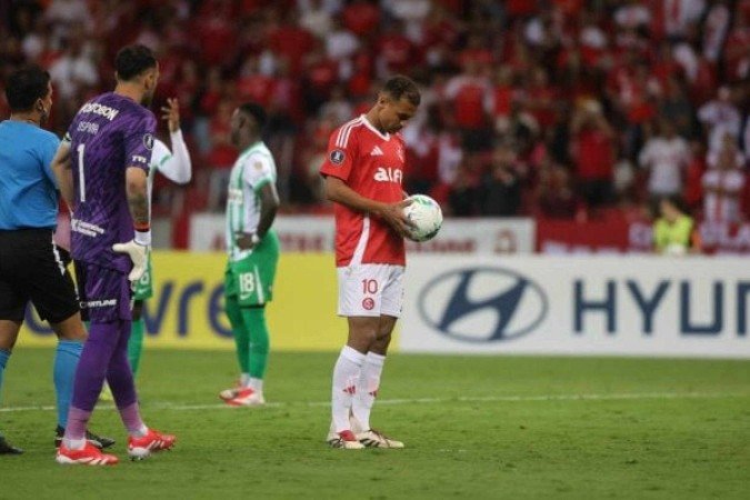 Internacional venceu o Atlético Nacional (COL) pela Libertadores nesta quinta-feira (14) com três gols de Alan Patrick - (crédito: Foto: Ricardo Duarte/Internacional) Internacional venceu o Atlético Nacional (COL) pela Libertadores nesta quinta-feira (14) com três gols de Alan Patrick - (crédito: Foto: Ricardo Duarte/Internacional)