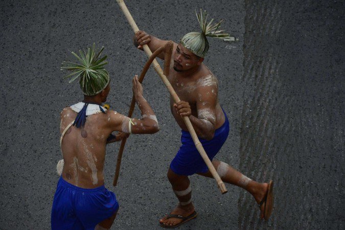  Marcha de indigenas do movimentoTerra Livre na Esplanda dos Ministérios 