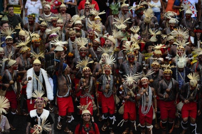  Marcha de indigenas do movimentoTerra Livre na Esplanda dos Ministérios 