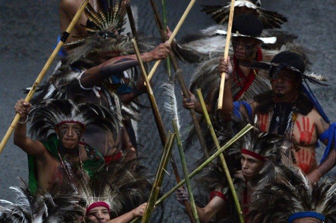  Marcha de indigenas do movimentoTerra Livre na Esplanda dos Ministérios 